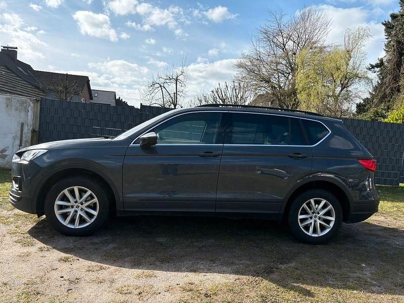 Gebraucht Seat Tarraco Style 150 PS (110 kW) 2022 Grau SUV