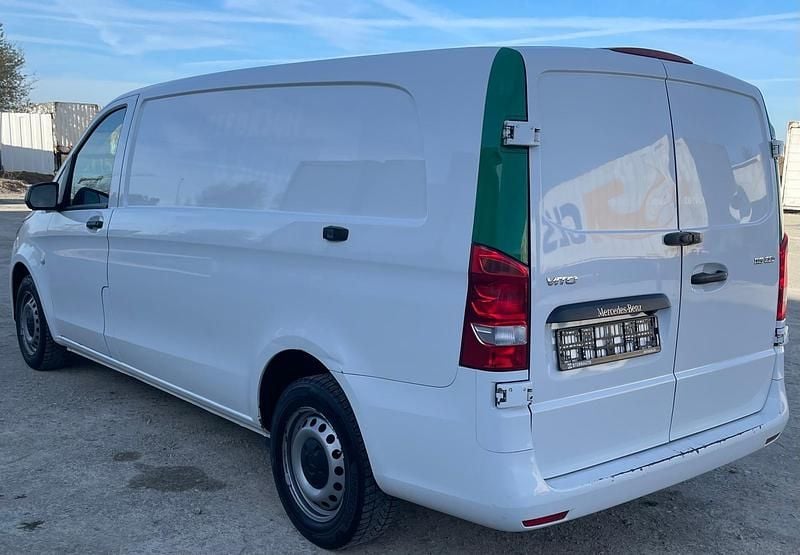 Gebraucht Mercedes Vito 163 PS (119 kW) 2022 Weiß Van