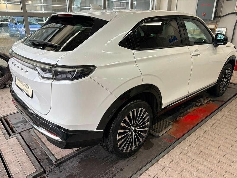 Gebraucht Honda e:Ny1 150 kW (204 PS) 2024 Platinum white (weiß) SUV