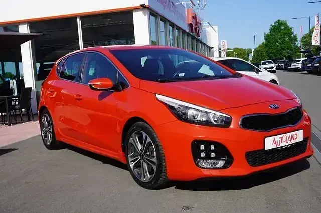Gebraucht Kia Ceed GT-Line 120 PS (88 kW) 2016 Rot Kleinwagen