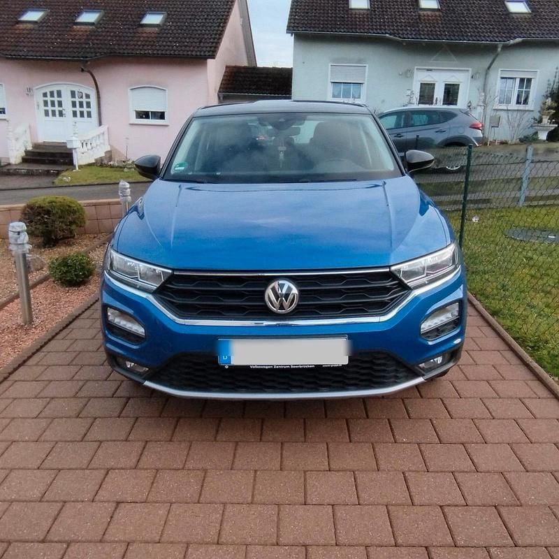 Blau Gebraucht 2018 VW T-Roc SUV | 15.750 € (Superpreis) - Bild 1/4