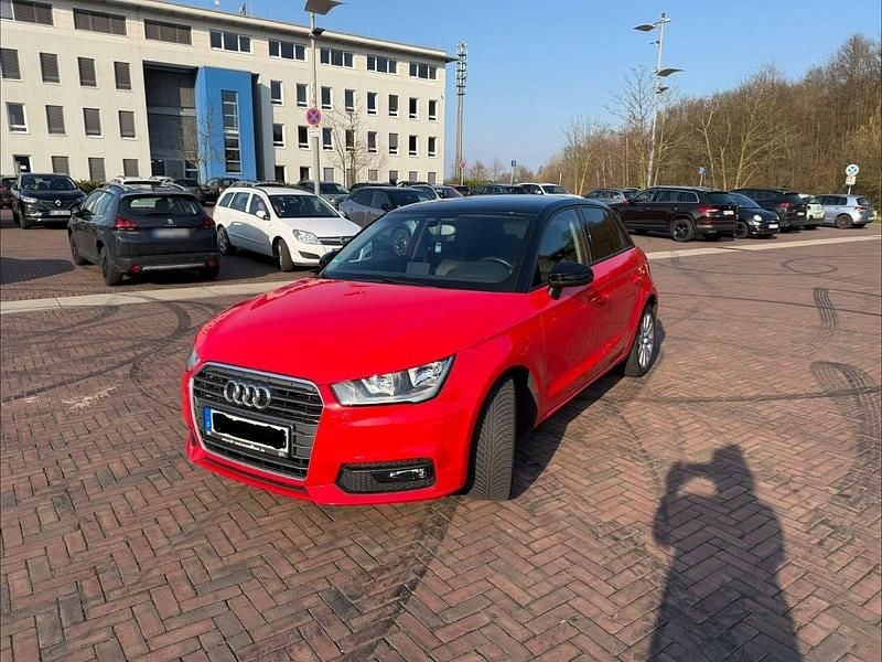 Gebraucht Audi A1 Sportback 150 PS (110 kW) 2015 Rot Kleinwagen