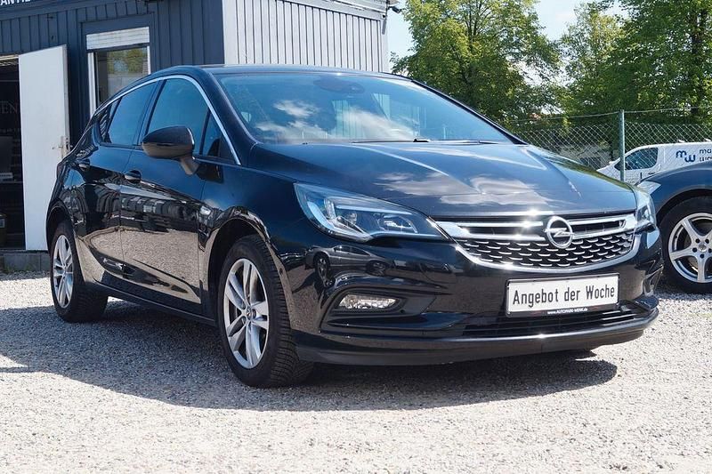 Schwarz Gebraucht 2016 Opel Astra Innovation Limousine | 8.999 € (Guter Preis) - Bild 1/4