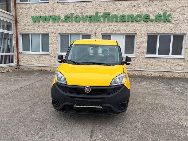 Gebraucht Fiat Doblò 95 PS (69 kW) 2017 Van / Kleinbus