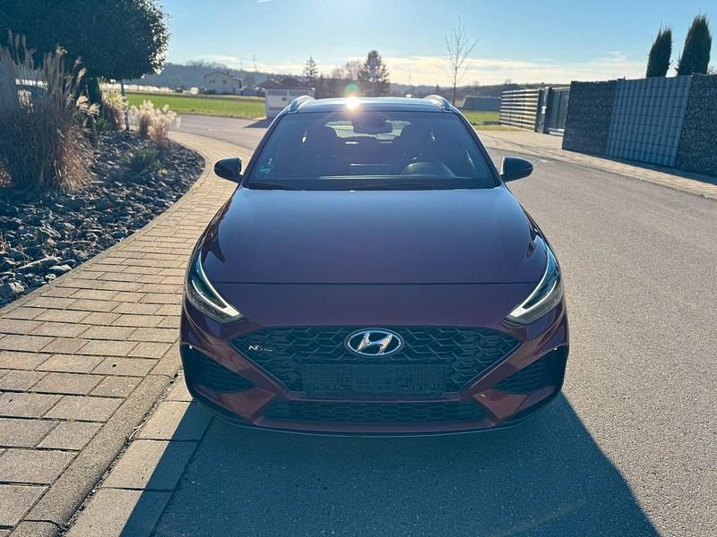 Gebraucht Hyundai i30 N Line 136 PS (100 kW) 2021 Rot Kombi