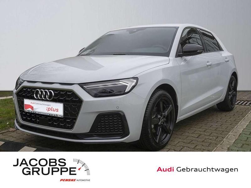 Gletscherweiss Gebraucht 2025 Audi A1 Sportback Advanced Kleinwagen | 23.580 € (Fairer Preis) - Bild 1/4