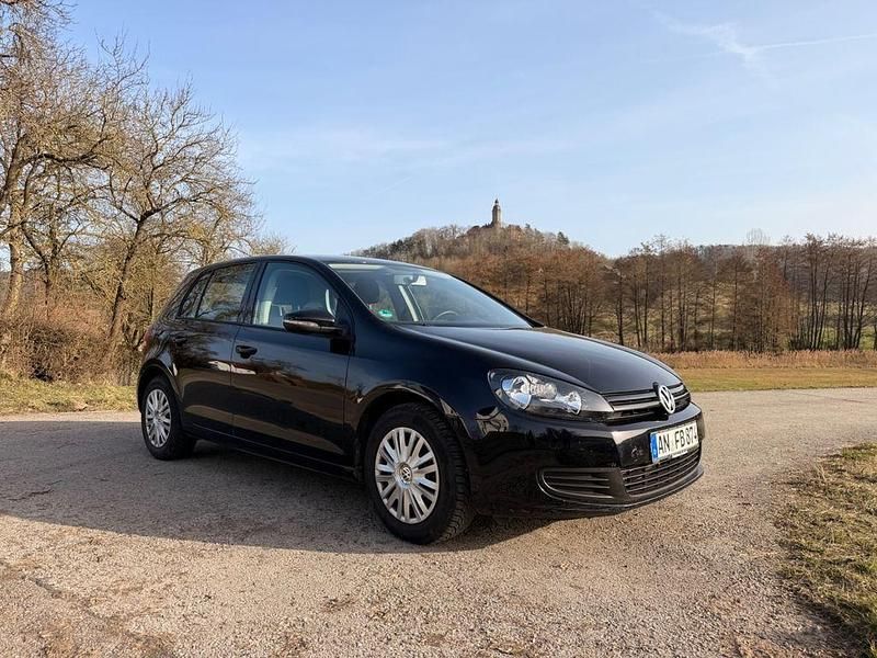 Gebraucht VW Golf VII Comfortline 80 PS (58 kW) 2012 Schwarz Limousine