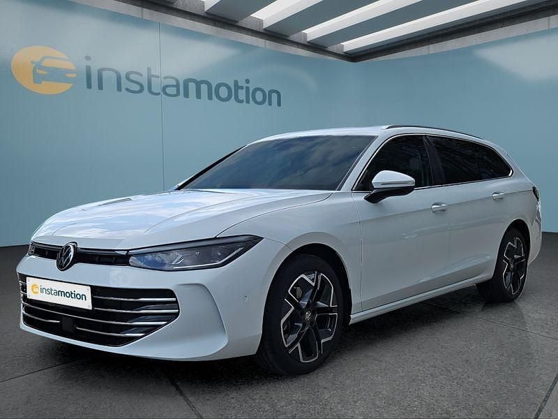 Weiß Gebraucht 2024 VW Passat Kombi | 39.799 € (Fairer Preis) - Bild 1/4