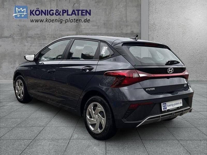 Gebraucht Hyundai i20 Select 79 PS (58 kW) 2025 Aurora grey (grau) Kleinwagen