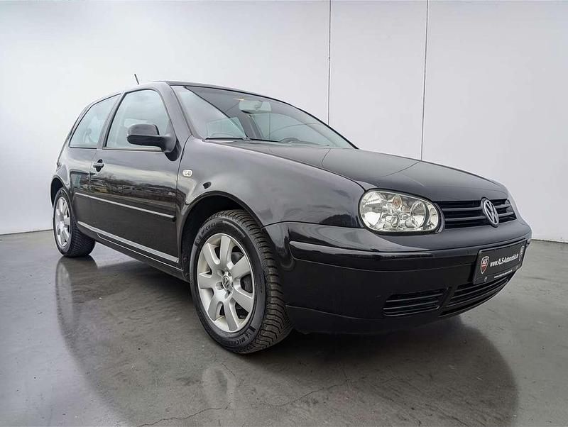 Gebraucht VW Golf IV 75 PS (55 kW) 2003 Schwarz Kleinwagen