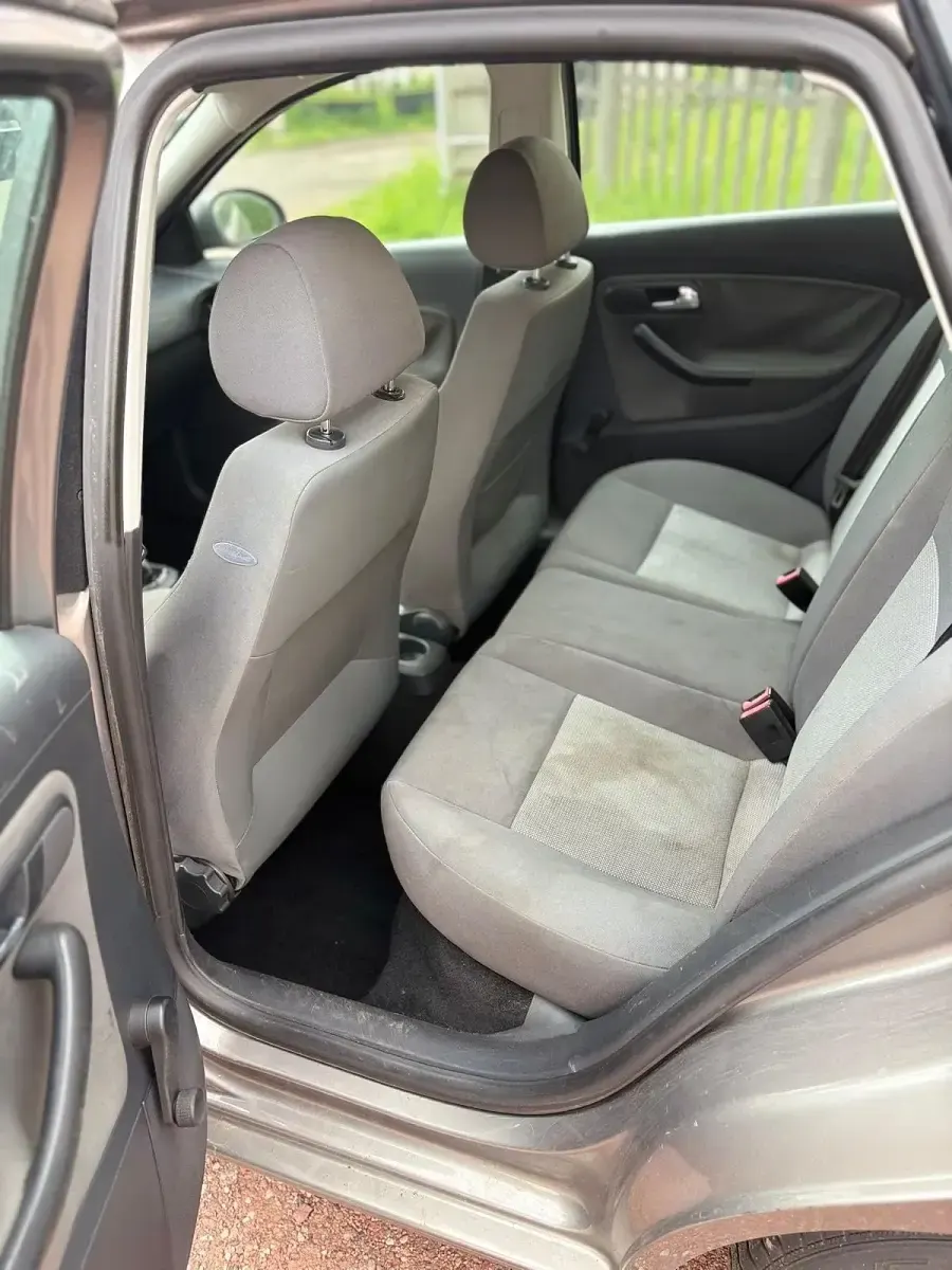 Gebraucht Seat Ibiza 75 PS (55 kW) 2004 Grau Kleinwagen