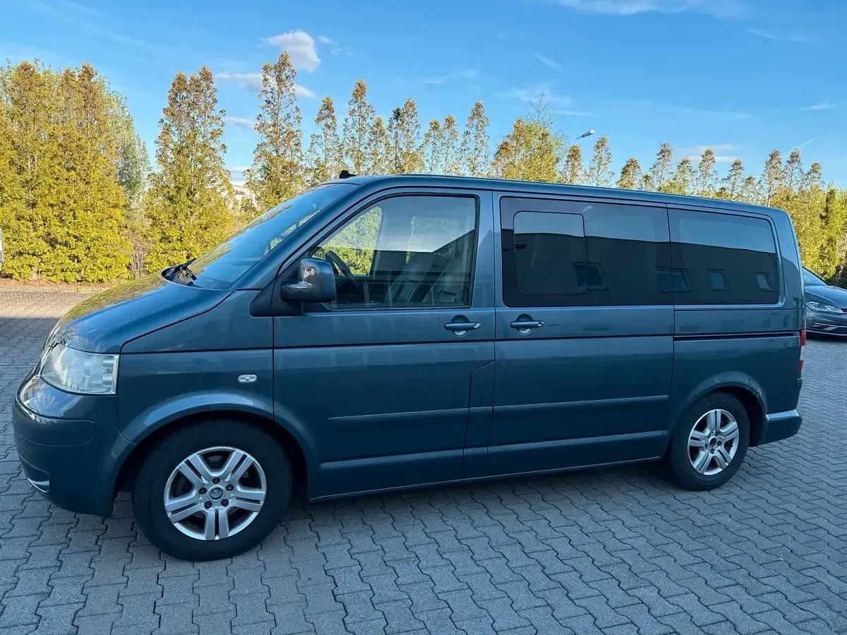 Gebraucht VW Multivan Highline 174 PS (127 kW) 2004 Grau Van / Kleinbus