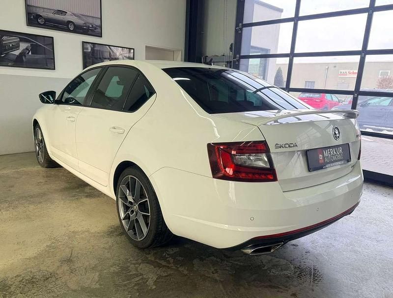 Gebraucht Skoda Octavia RS 230 PS (169 kW) 2017 Weiß Limousine