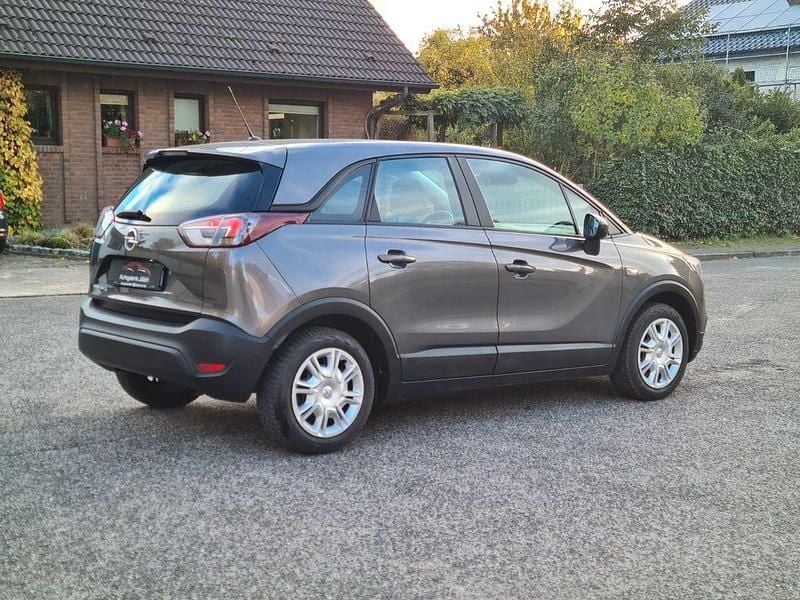 Gebraucht Opel Crossland Edition 82 PS (60 kW) 2019 Mondstein grau/e:vulkan grau SUV