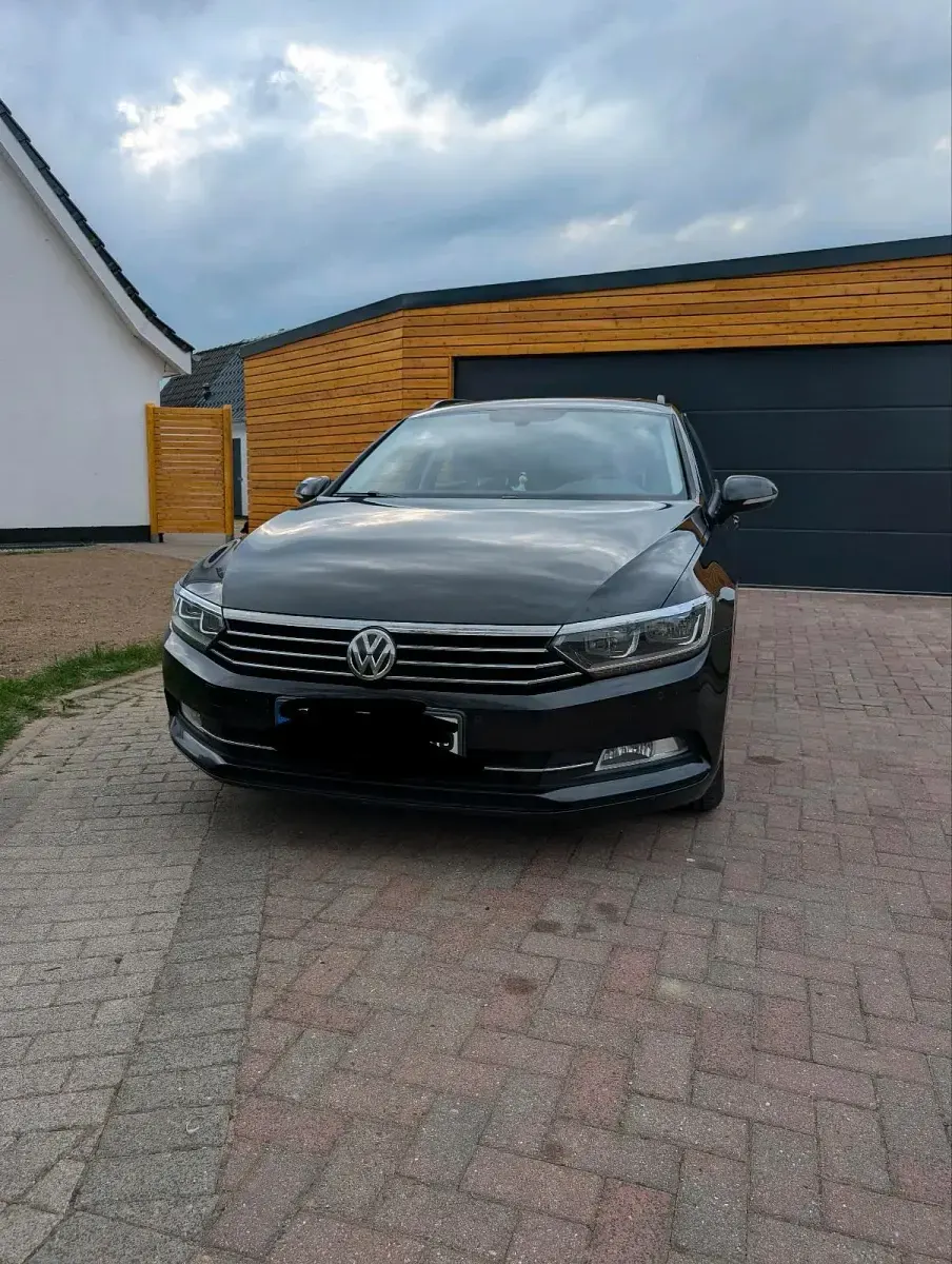 Używany VW Passat 190 KM (139 kW) 2015 Czarny Kombi