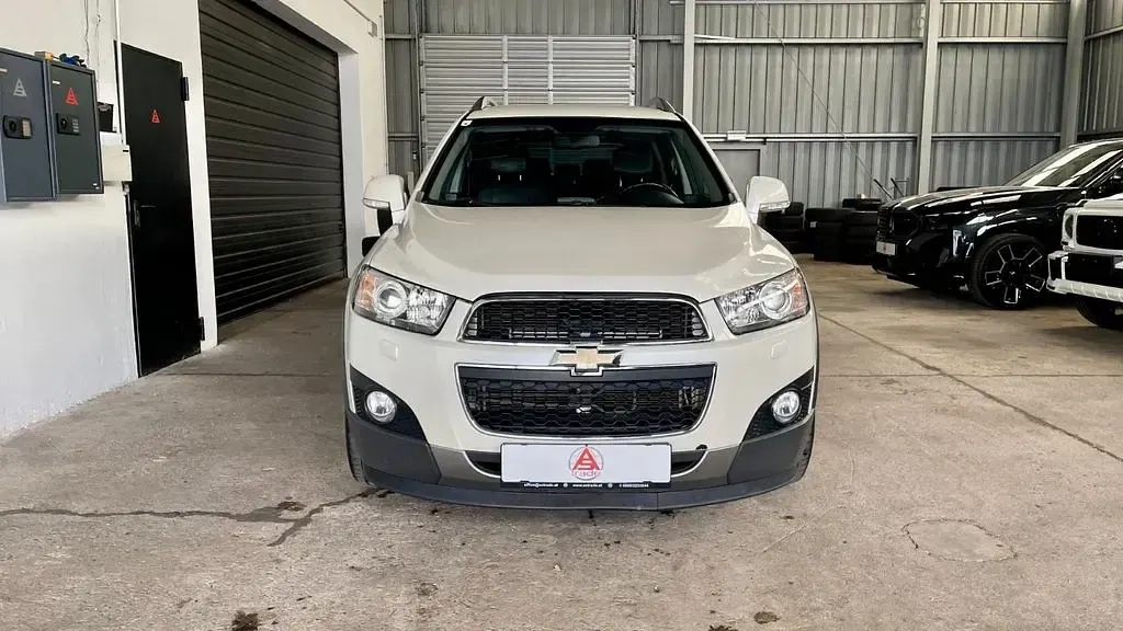 Gebraucht Chevrolet Captiva 163 PS (119 kW) 2012 Weiß SUV