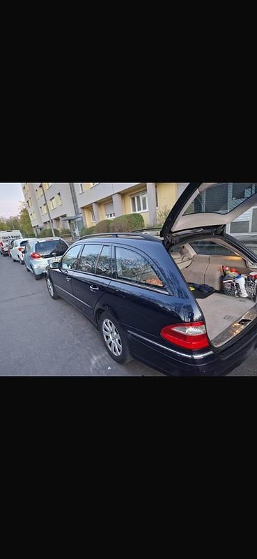 Gebraucht Mercedes E280 Avantgarde 2007 Blau Kombi