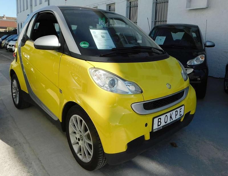 Gebraucht Smart ForTwo Coupé Basis 71 PS (52 kW) 2008 Gelb Coupé