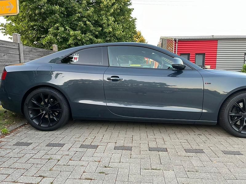 Second-hand Audi A5 239 CP (175 kW) 2009 Gri Coupe