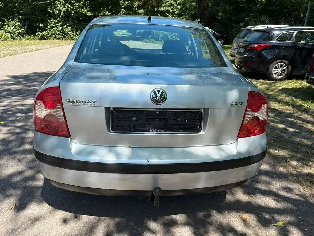 Gebraucht VW Passat 150 PS (110 kW) 2004 Silber Limousine