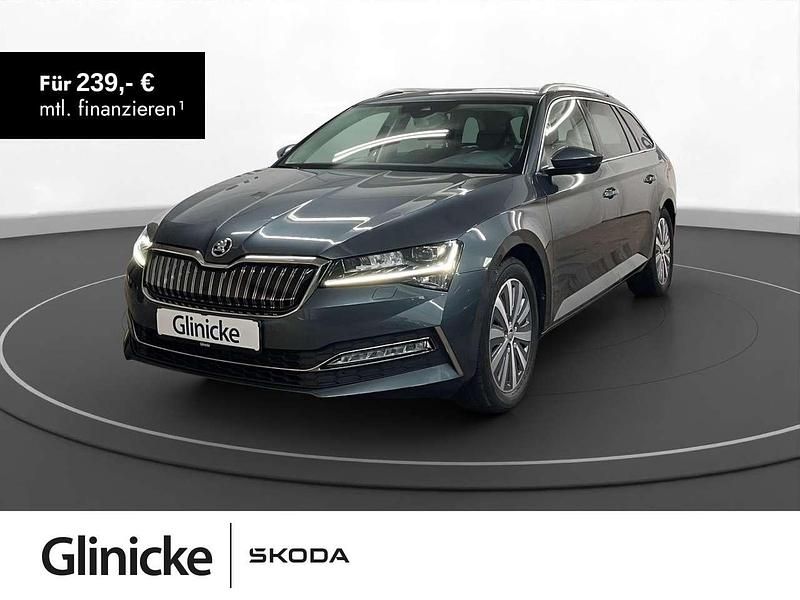 Gebraucht Skoda Superb Style 218 PS (160 kW) 2021 Grau Kombi