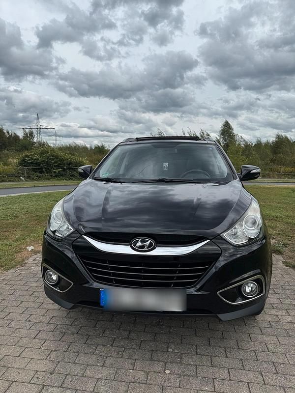 Gebraucht Hyundai ix35 163 PS (119 kW) 2012 Schwarz SUV