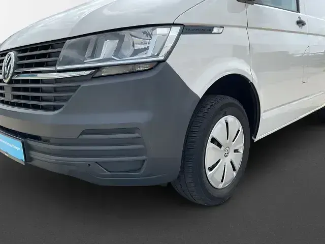Gebraucht VW T6.1 110 PS (80 kW) 2021 Weiss Van