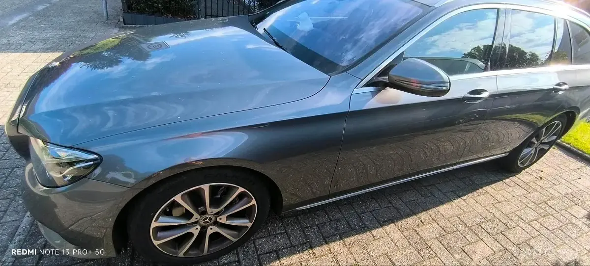 Gebraucht Mercedes E220 194 PS (142 kW) 2018 Andere farben SUV
