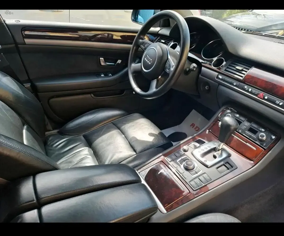 Gebraucht Audi A8 326 PS (239 kW) 2003 Grau Limousine