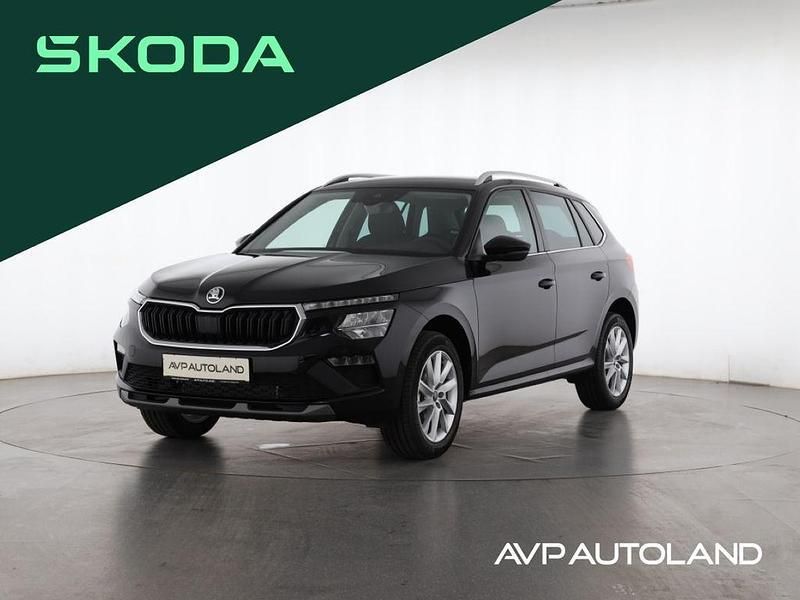 Schwarz magic perleffekt Neu 2025 Skoda Kamiq Selection SUV | 29.479 € (Fairer Preis) - Bild 1/4
