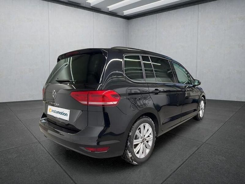 Gebraucht VW Touran 150 PS (110 kW) 2025 Schwarz Van / Kleinbus