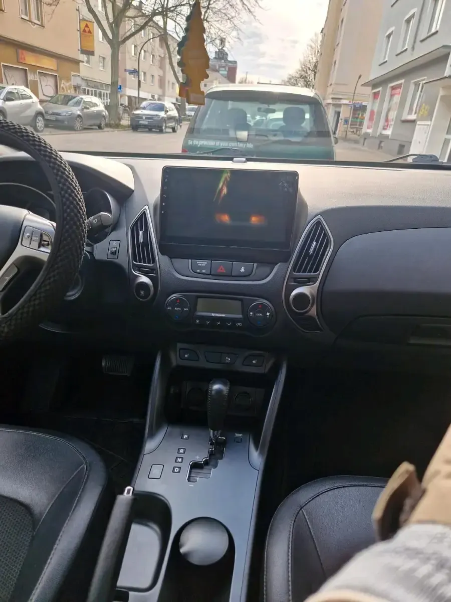 Gebraucht Hyundai ix35 184 PS (135 kW) 2015 Schwarz SUV
