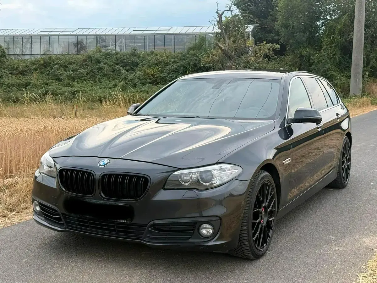 Gebraucht BMW 535 313 PS (230 kW) 2015 Grau Kombi
