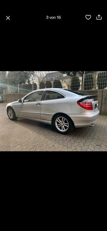 Gebraucht Mercedes C230 197 PS (144 kW) 2002 Silber Coupé
