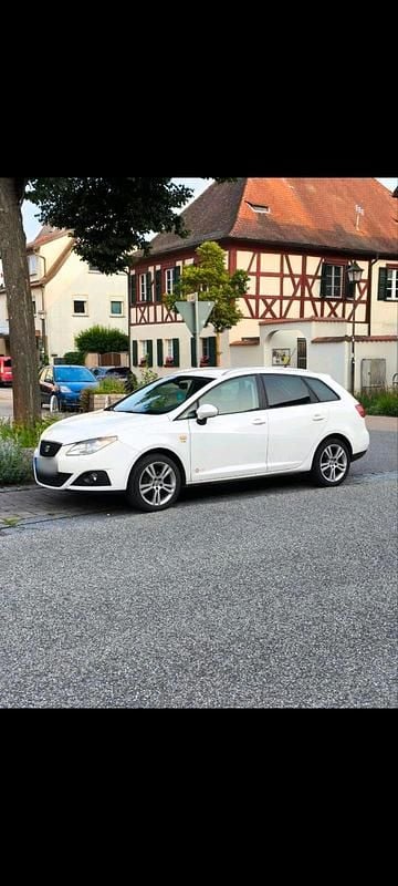 Gebraucht Seat Ibiza ST 105 PS (77 kW) 2011 Weiß Kombi