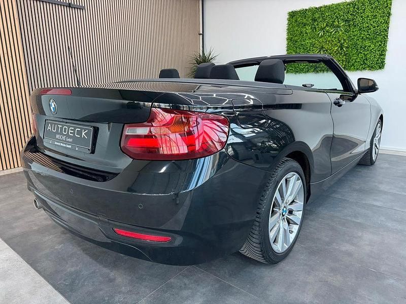 Gebraucht BMW 218 Advantage 150 PS (110 kW) 2017 Schwarz Cabrio