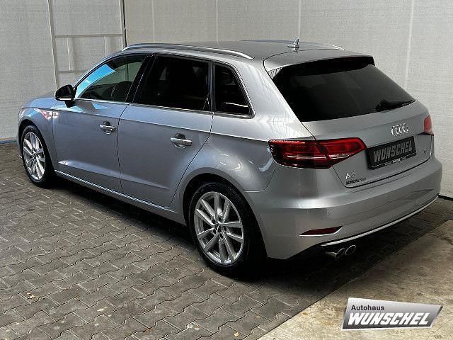 Gebraucht Audi A3 Sport 150 PS (110 kW) 2017 Silber Limousine