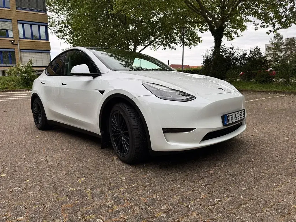 Gebraucht Tesla Model Y Performance 320 kW (436 PS) 2022 Weiß SUV