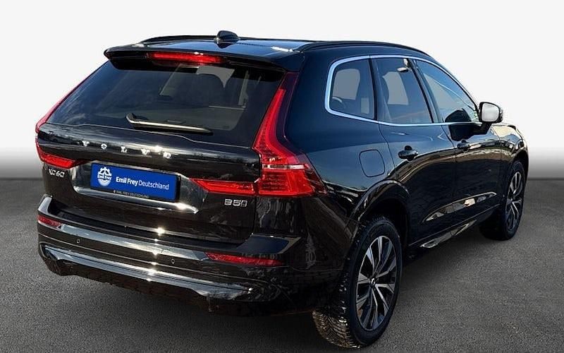 Gebraucht Volvo XC60 Core 250 PS (183 kW) 2024 Schwarz SUV