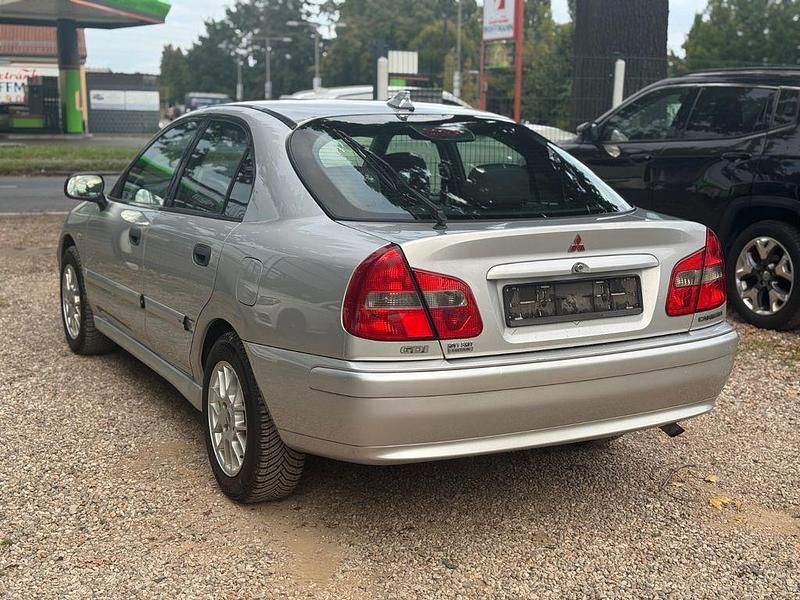 Gebraucht Mitsubishi Carisma 122 PS (89 kW) 2001 Grau Limousine