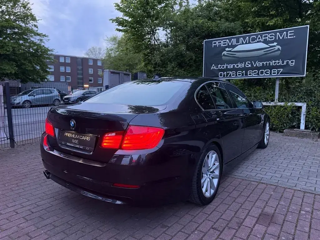 Gebraucht BMW 525 204 PS (150 kW) 2010 Grau Limousine