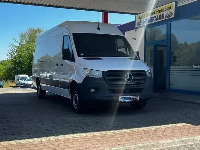 Gebraucht Mercedes Sprinter 163 PS (119 kW) 2019 Weiß Van
