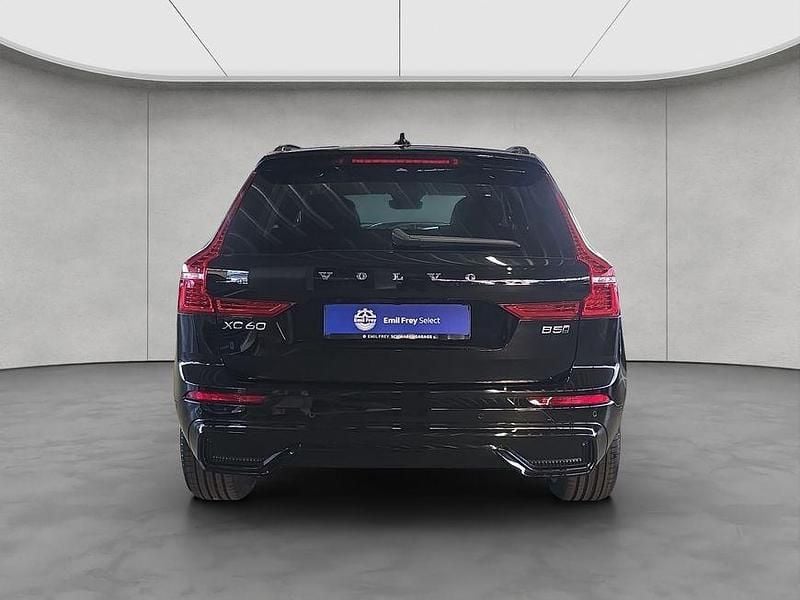 Gebraucht Volvo XC60 Plus 250 PS (183 kW) 2024 Onyx black metallic SUV
