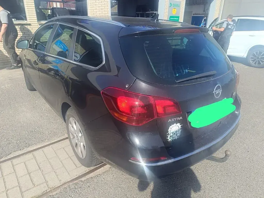 Gebraucht Opel Astra Dynamic 136 PS (100 kW) 2016 Schwarz Kombi