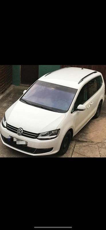 Weiß Gebraucht 2014 VW Sharan Van / Kleinbus | 8.700 € (Guter Preis) - Bild 1/4