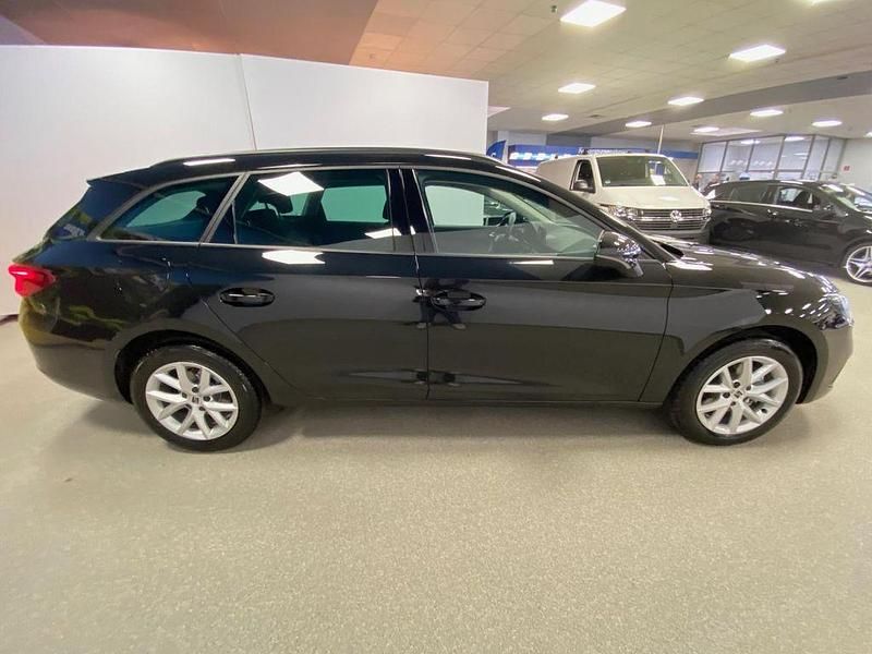 Neu Seat Leon ST Style Plus 116 PS (85 kW) 2026 Schwarz Kombi