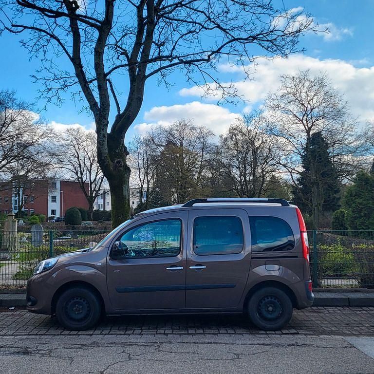 Gebraucht Renault Kangoo Experience 114 PS (83 kW) 2016 Grau Van / Kleinbus