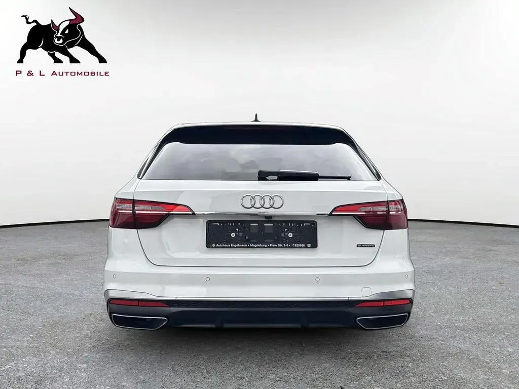Gebraucht Audi A4 S-Line 204 PS (150 kW) 2023 Weiß Kombi