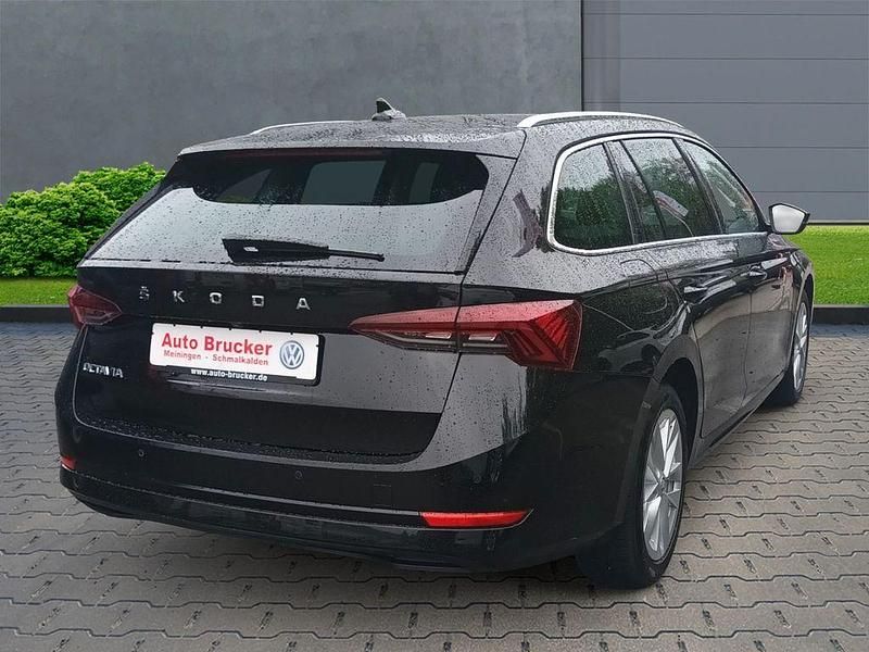 Gebraucht Skoda Octavia Style 150 PS (110 kW) 2022 Schwarz Kombi