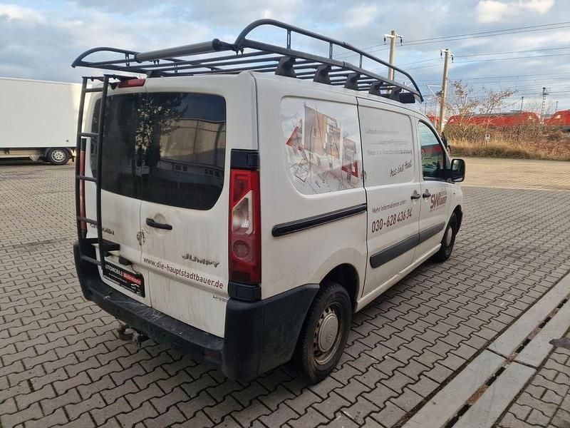 Gebraucht Citroën Jumpy 90 PS (66 kW) 2011 Weiß Van / Kleinbus